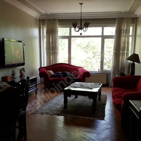 Apartment Bostanci Cozy Excellent Location Flat